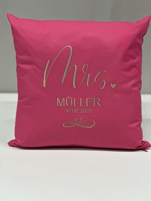 Kissen zur Hochzeit mit Namen
